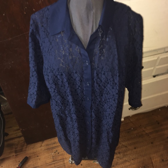 Lane Bryant Dresses & Skirts - Lane Bryant 18 lace overlay shirt dress